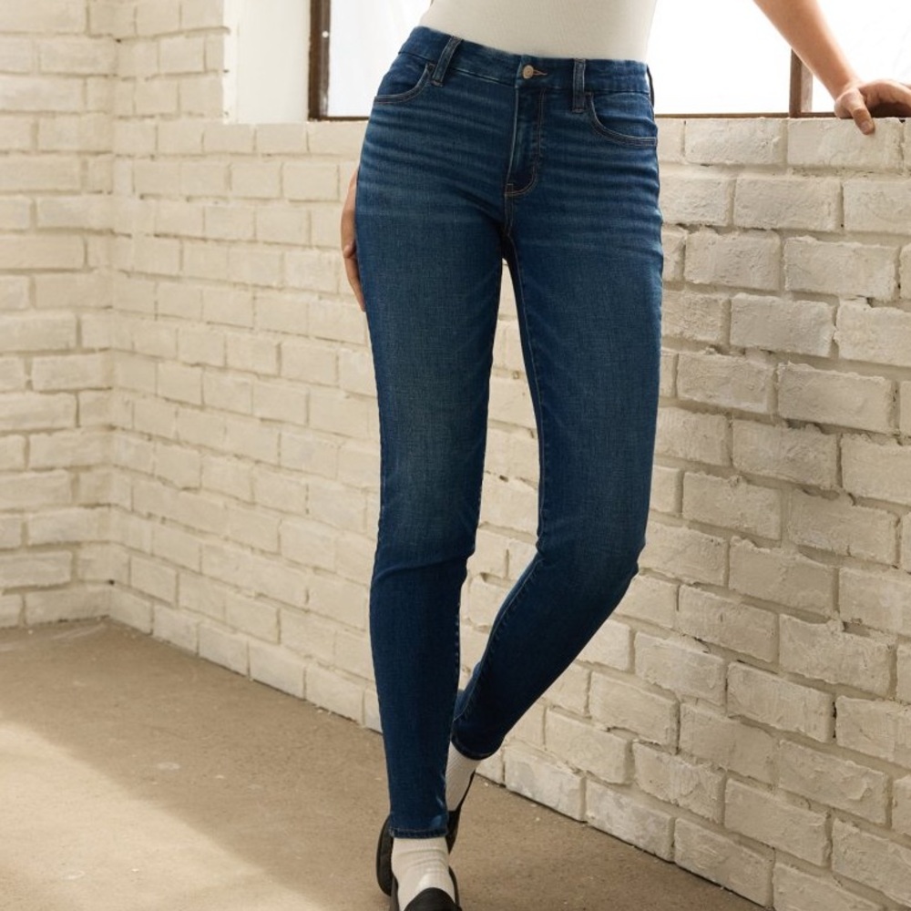 AE next level curvy high rise jeggings